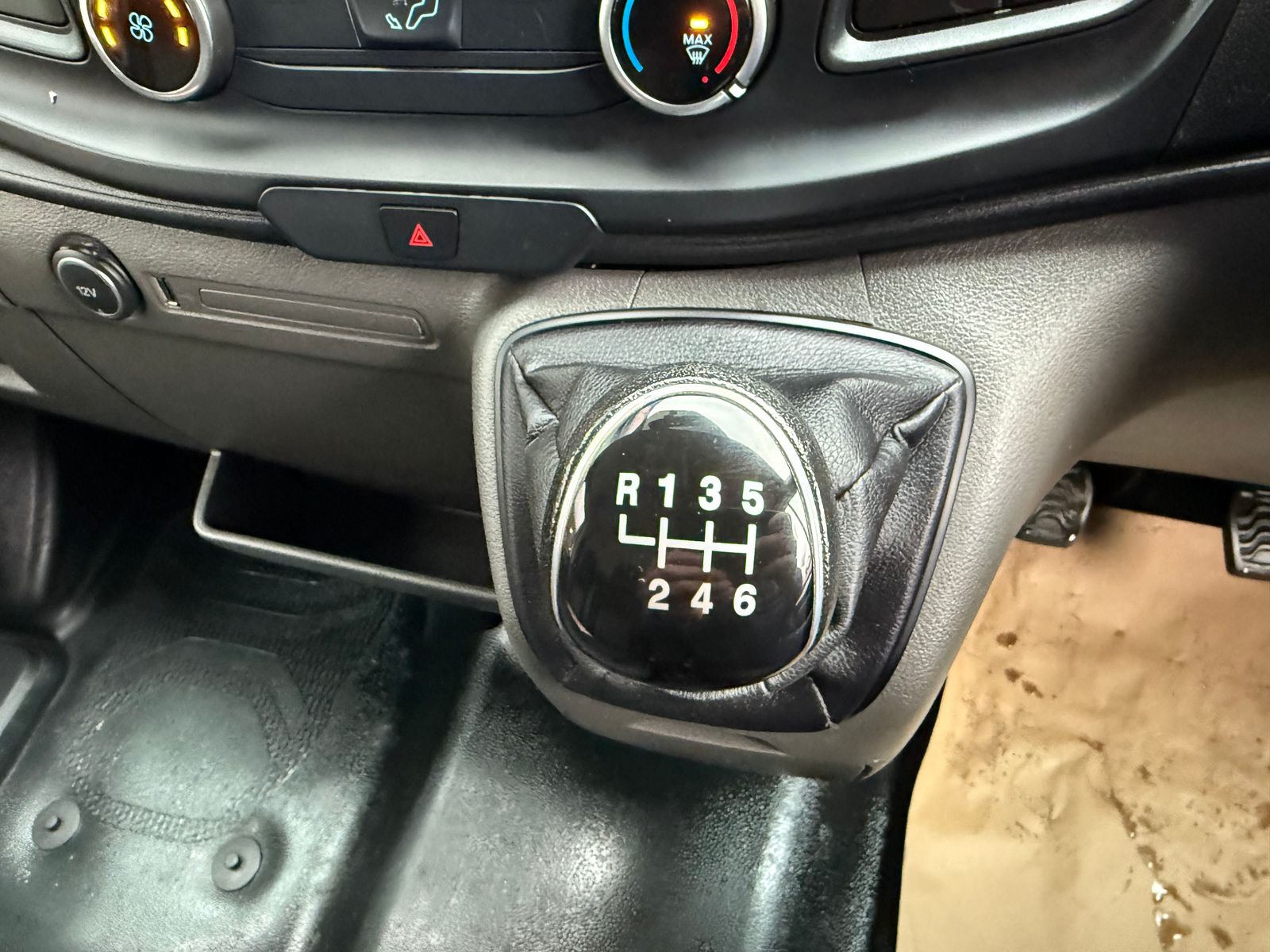 2020 Ford Transit 2.0L Diesel Manual - 116k Miles - Thumbnail 30