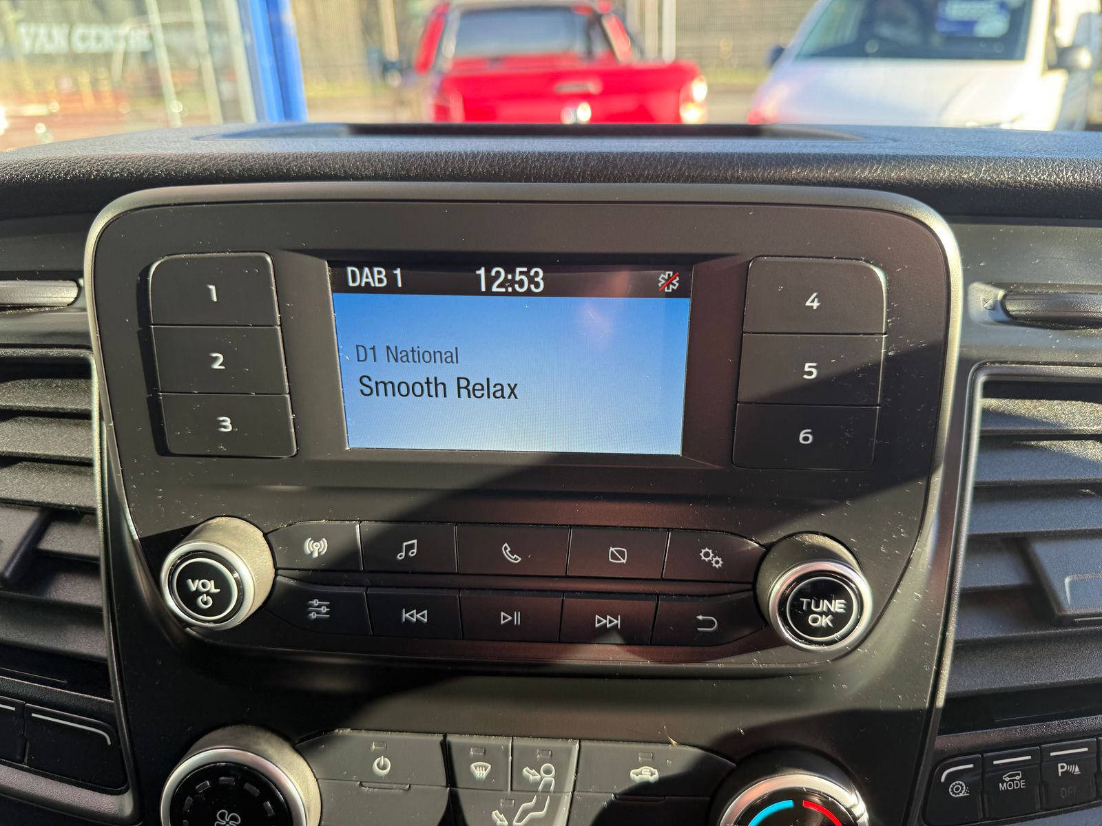 2022 Ford Transit 2.0L Diesel Manual - 78,000 Miles - Thumbnail 30
