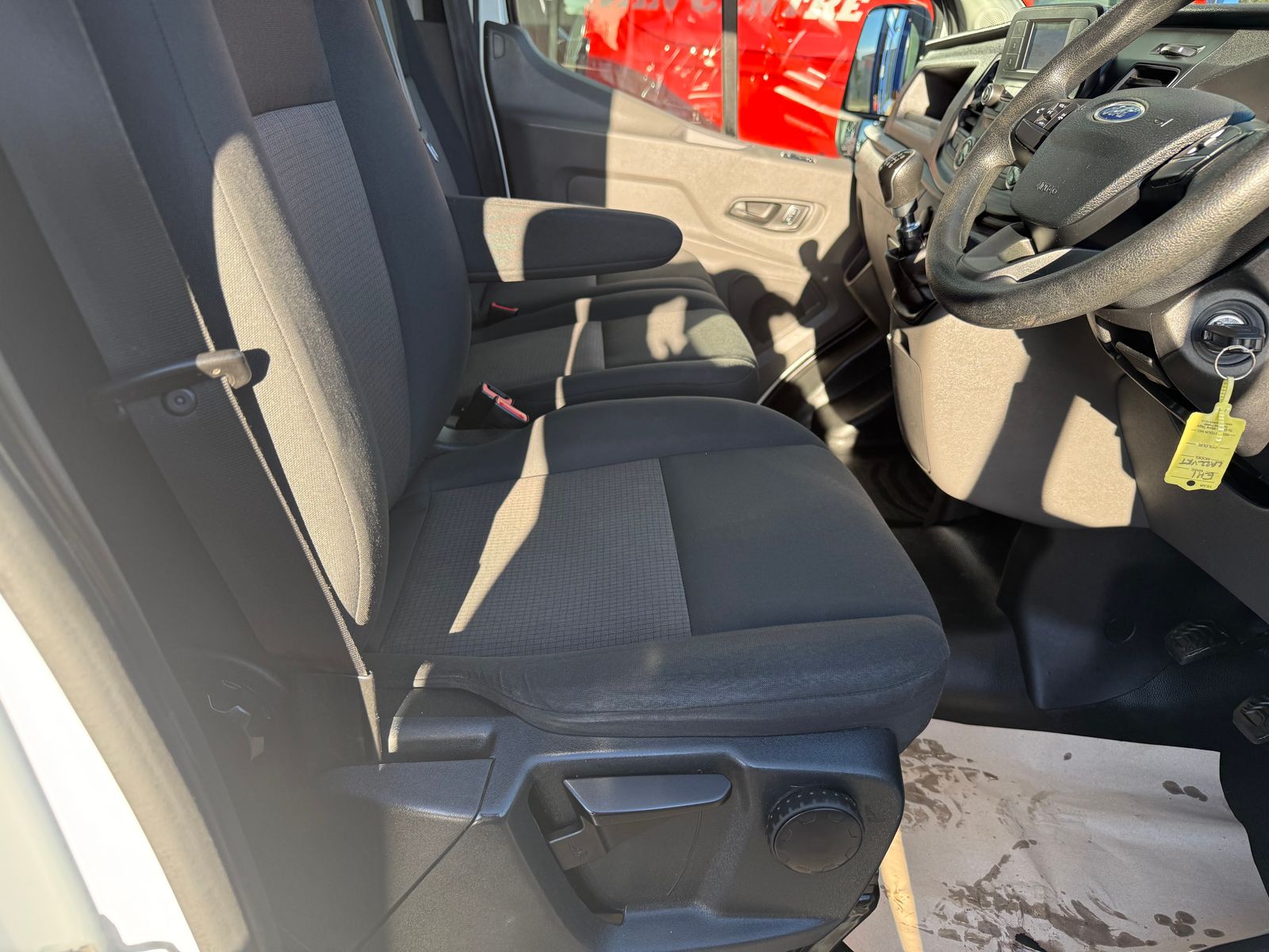 2022 Ford Transit 2.0L Diesel Manual - 78,000 Miles - Thumbnail 26