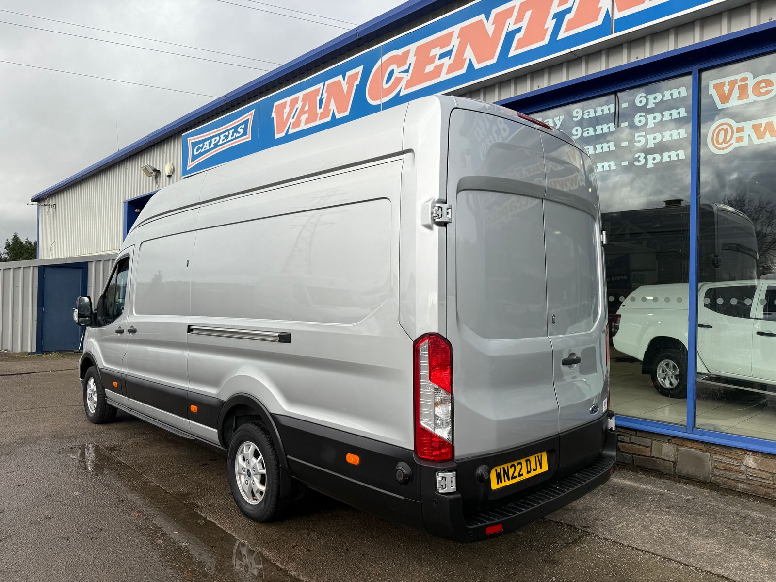 2022 Ford Transit 2.0L Diesel Manual - 57,000 Miles - Thumbnail 10