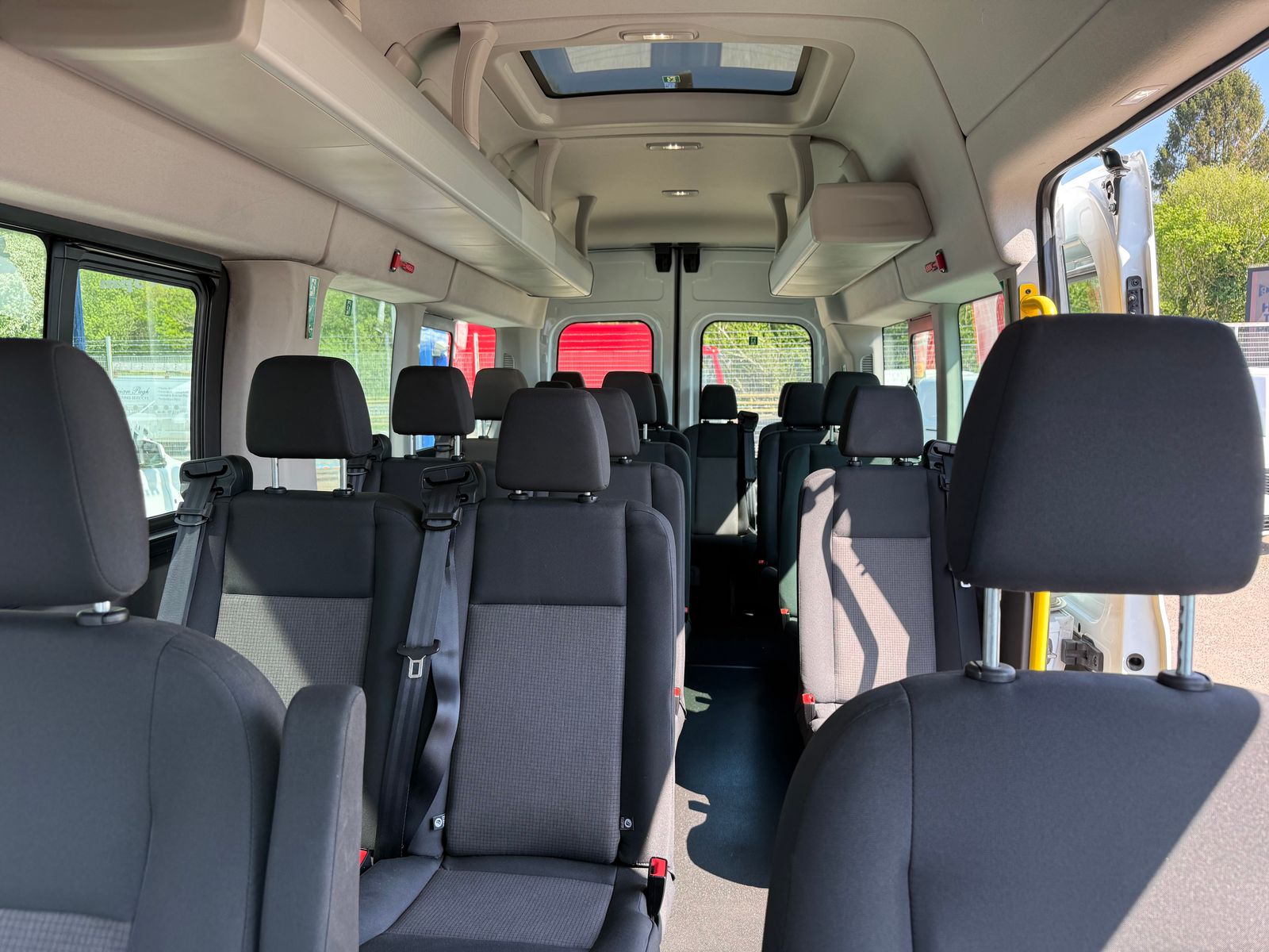 2021 Ford Transit 2.0L Diesel Manual - 58,000 Miles - Thumbnail 28
