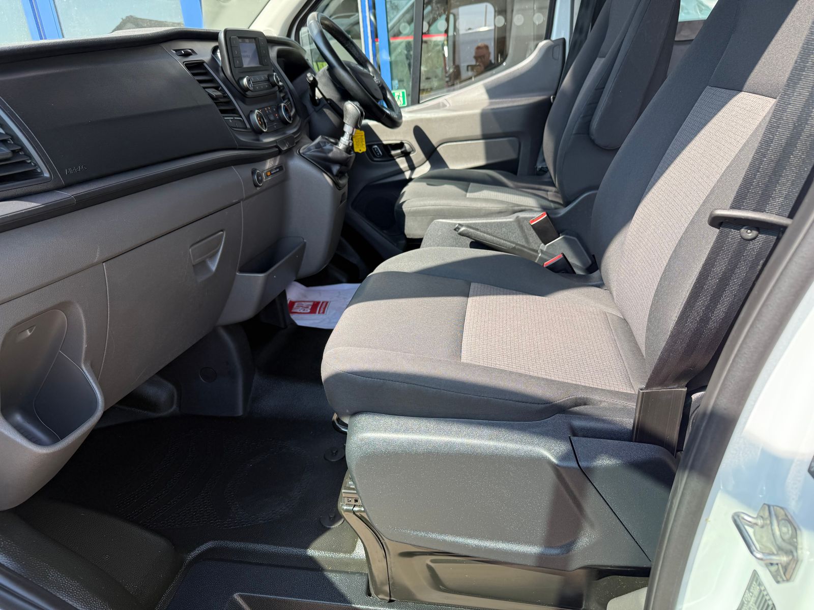 2021 Ford Transit 2.0L Diesel Manual - 58,000 Miles - Thumbnail 26
