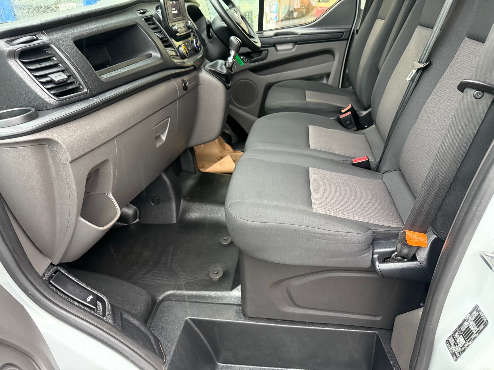 2022 Ford Transit Custom 2.0L Diesel Manual - 80K Miles - Thumbnail 20