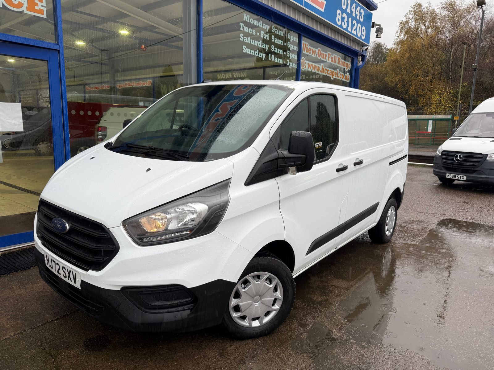 2022 Ford Transit Custom 2.0L Diesel Manual - 80K Miles - Thumbnail 2