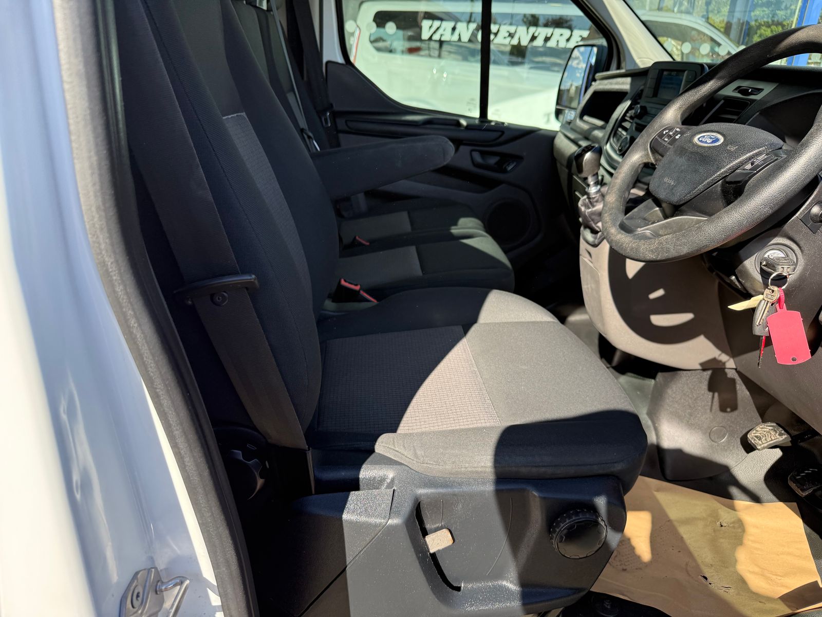 2020 Ford Transit Custom 2.0L Diesel Manual - 72,000 Miles - Thumbnail 24