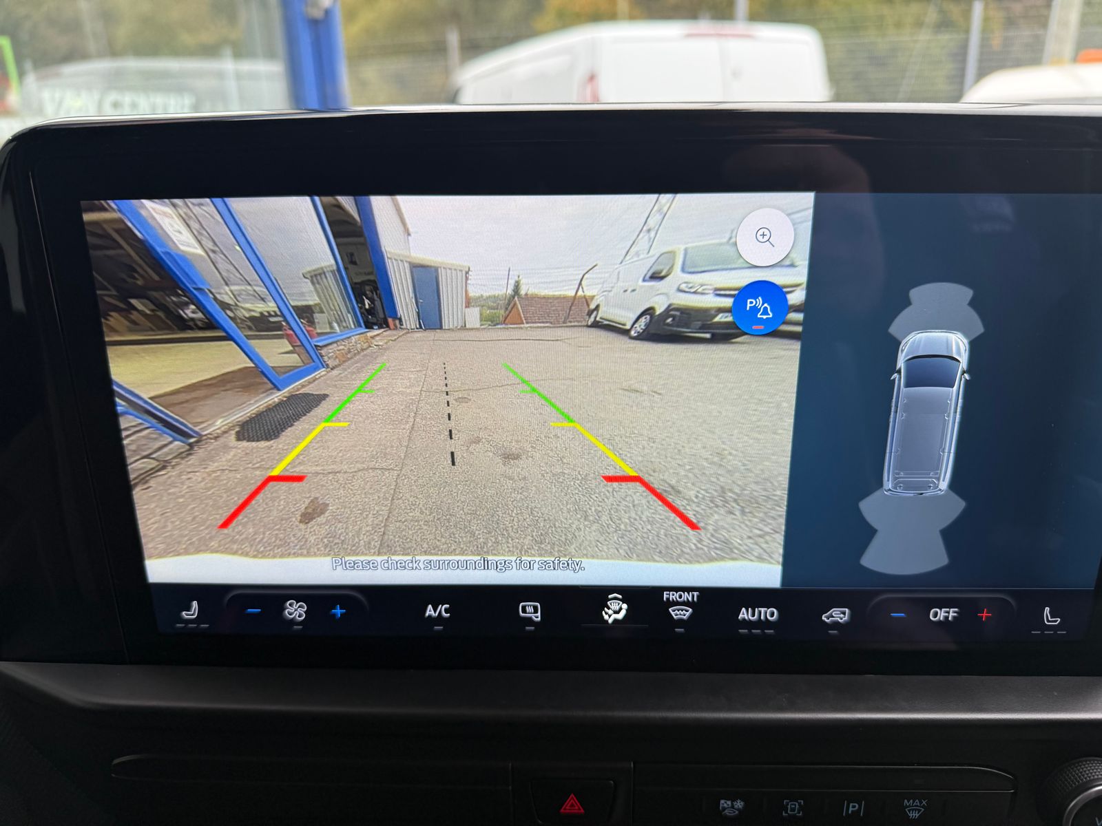 2024 Ford Transit Custom 2.0L Diesel Manual - Thumbnail 30