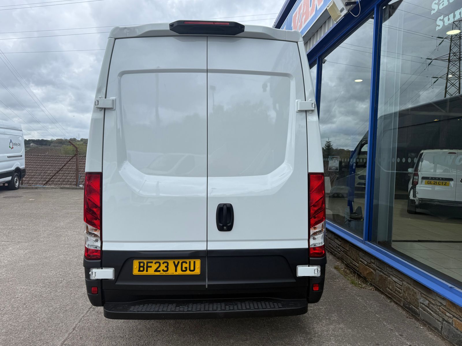 2023 IVECO DAILY 2.3L Diesel Manual - 22,000 Miles - Thumbnail 12