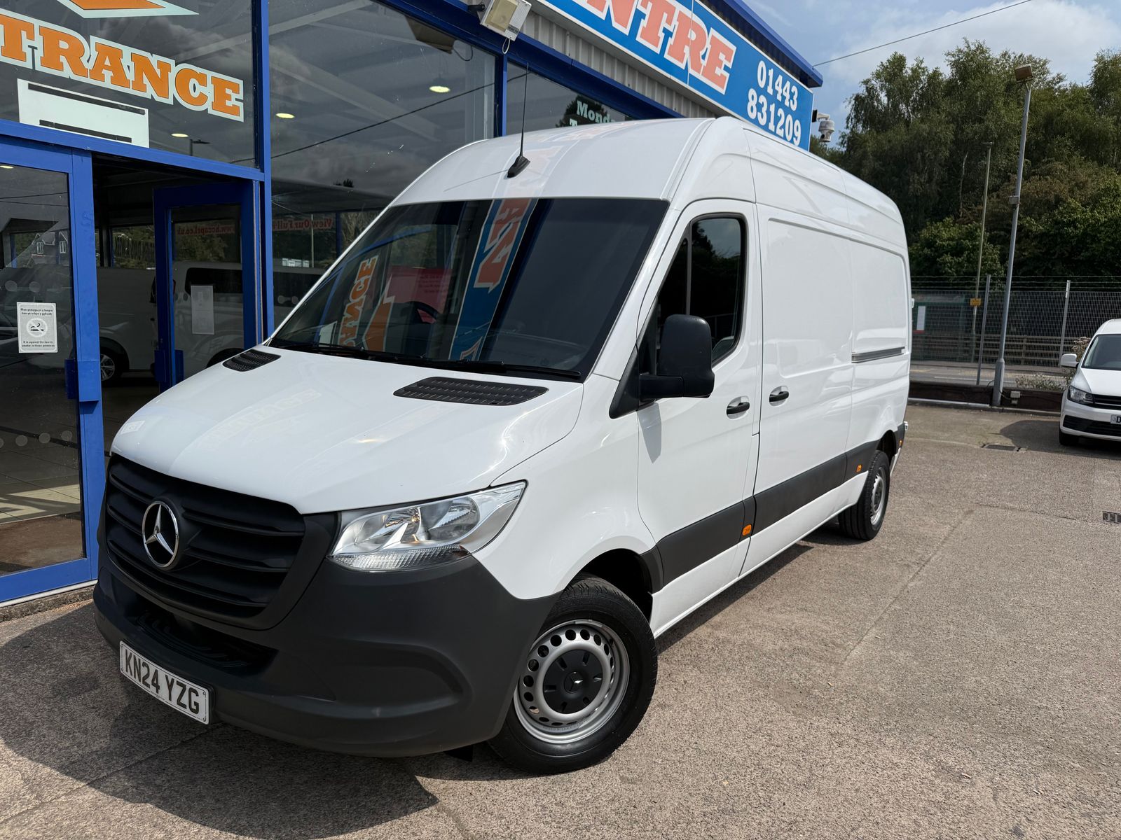2024 Mercedes-Benz Sprinter 1.9L Diesel Manual - Thumbnail 2