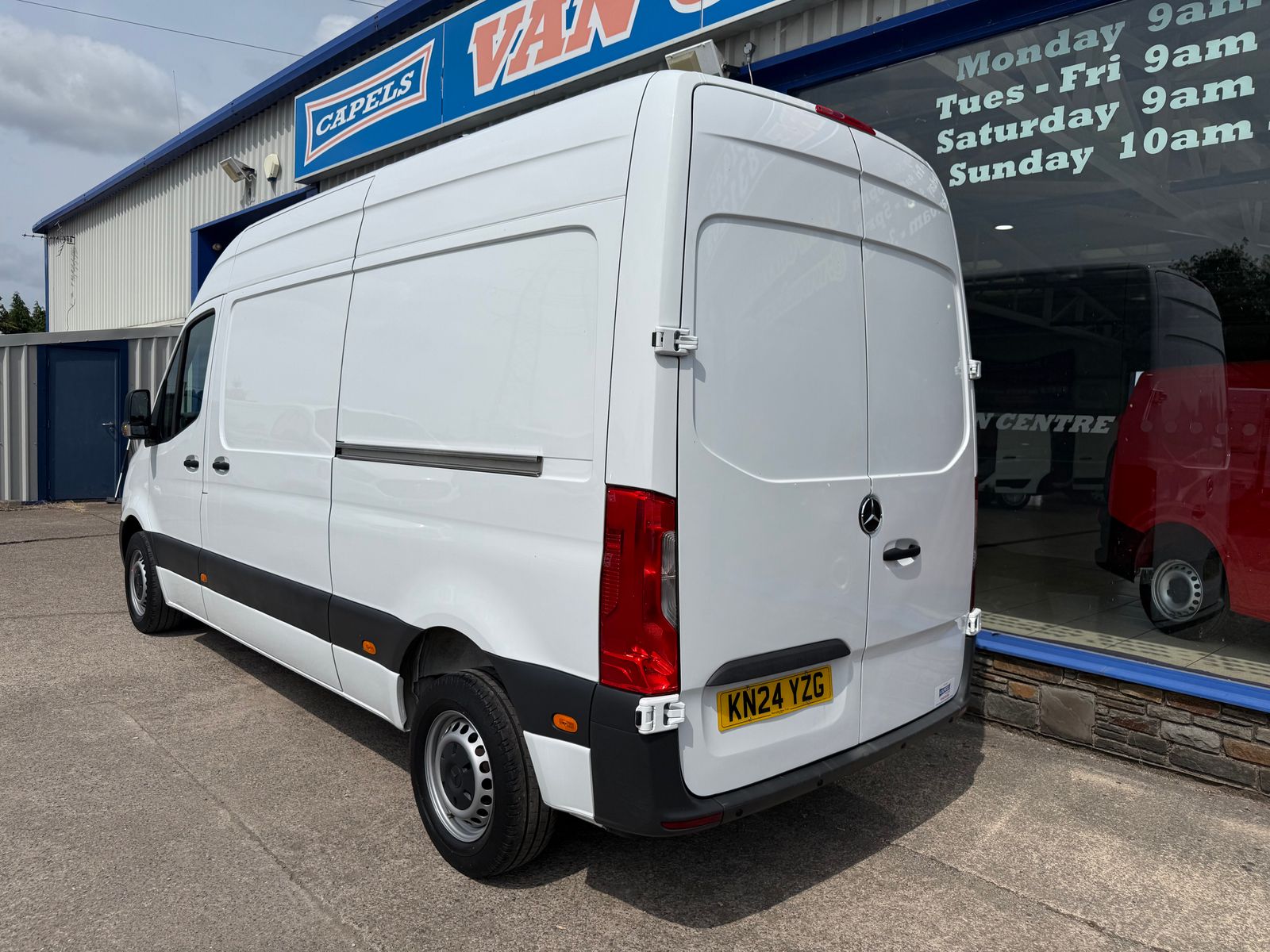 2024 Mercedes-Benz Sprinter 1.9L Diesel Manual - Thumbnail 10