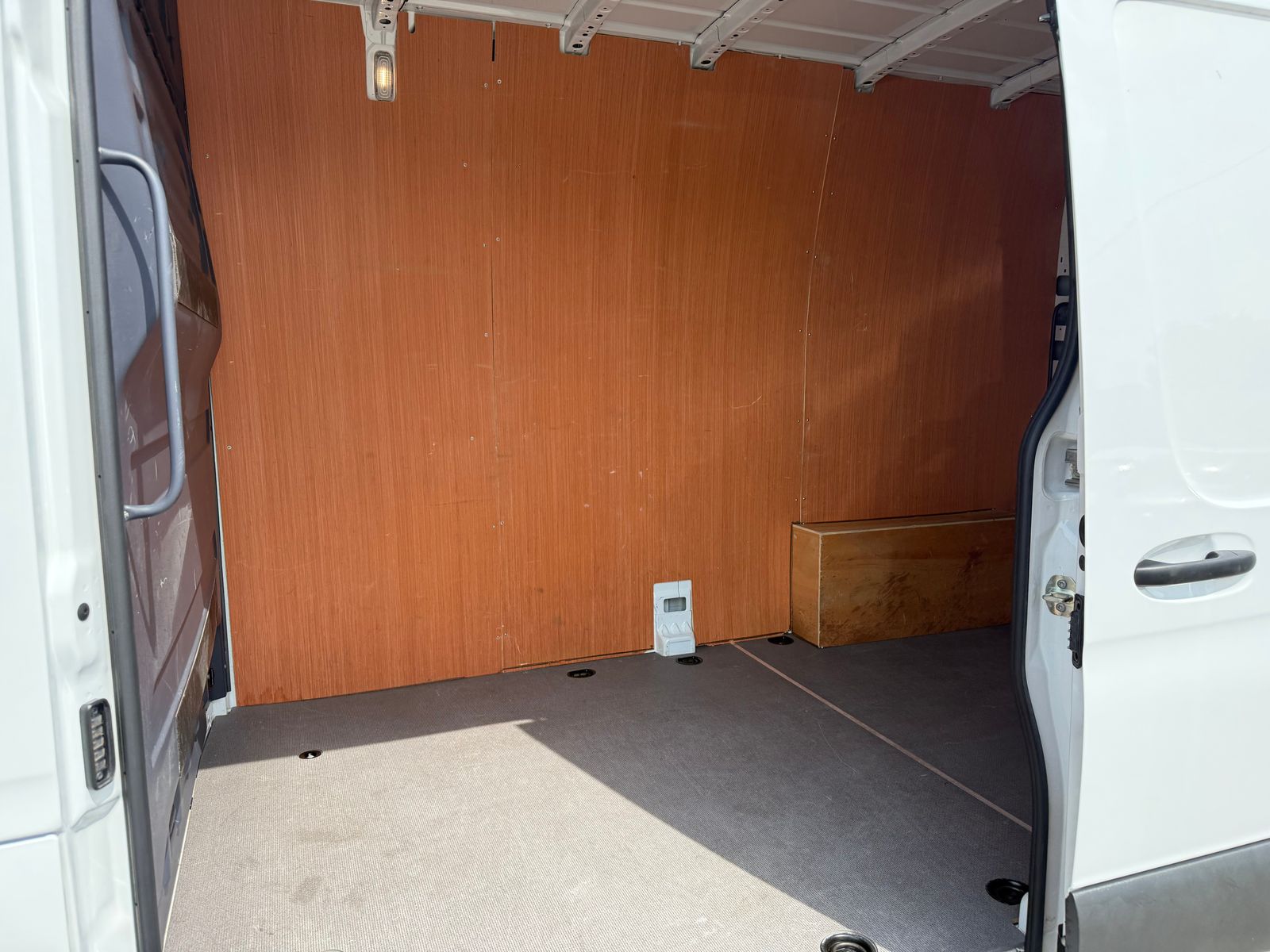 2024 Mercedes-Benz Sprinter 1.9L Diesel Manual - Thumbnail 30