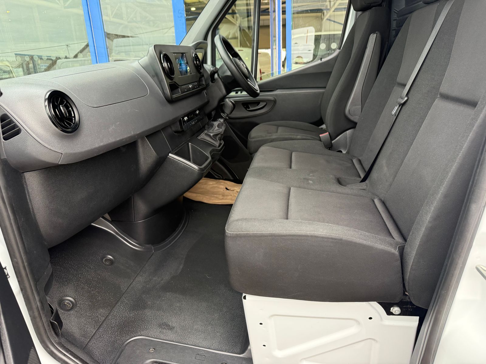 2024 Mercedes-Benz Sprinter 1.9L Diesel Manual - Thumbnail 20