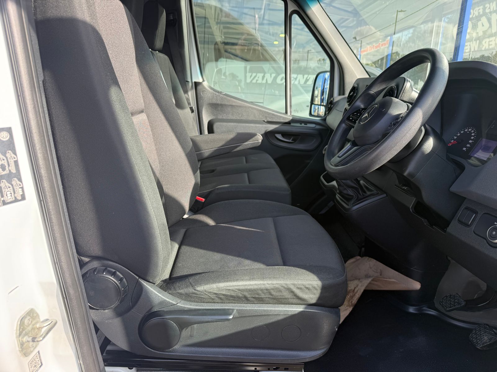 2024 Mercedes-Benz Sprinter 1.95L Diesel Manual - Thumbnail 22