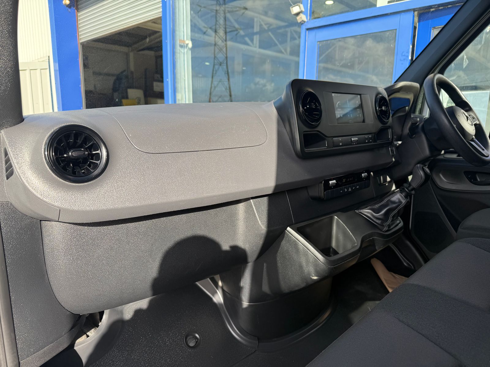 2024 Mercedes-Benz Sprinter 1.95L Diesel Manual - Thumbnail 24