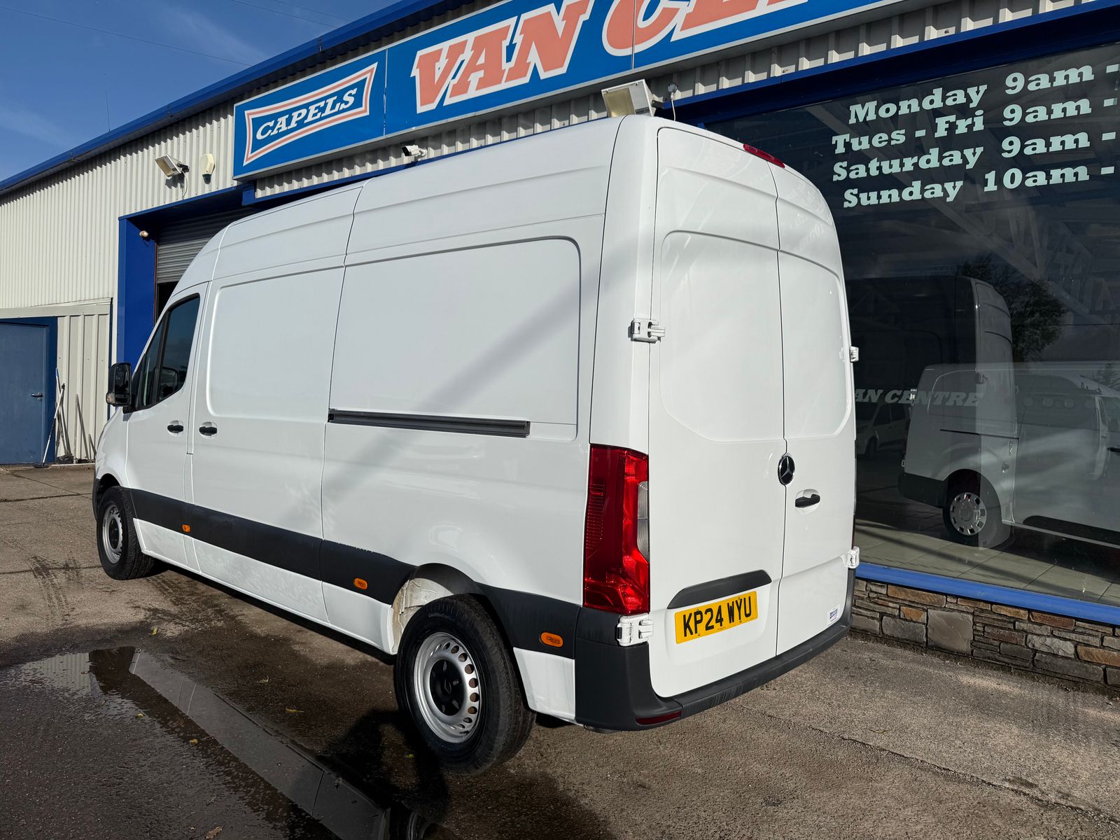 2024 Mercedes-Benz Sprinter 1.95L Diesel Manual - Thumbnail 10