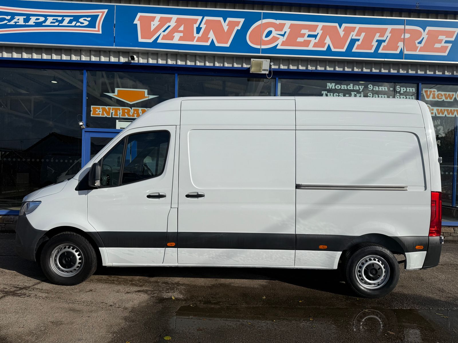 2024 Mercedes-Benz Sprinter 1.95L Diesel Manual - Thumbnail 8