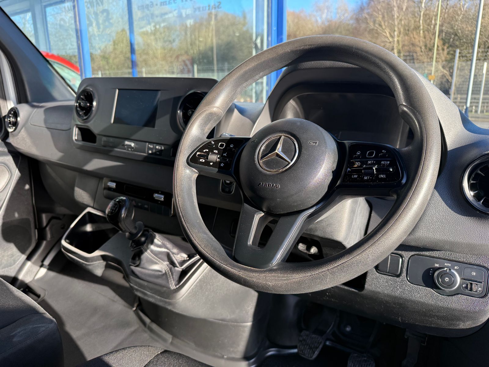 2019 Mercedes-Benz Sprinter 2.1L Diesel Manual - Thumbnail 24