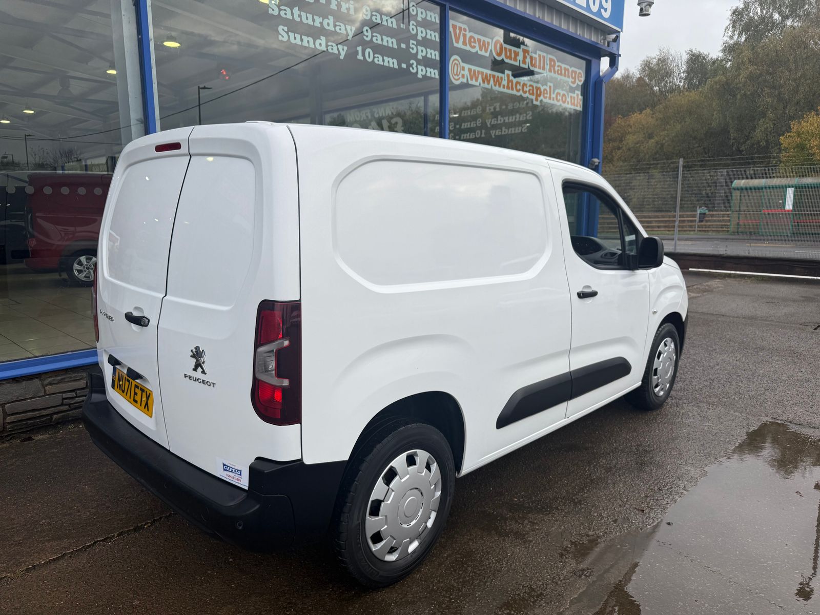 2021 PEUGEOT PARTNER 1.5L Diesel Manual Van - Thumbnail 14