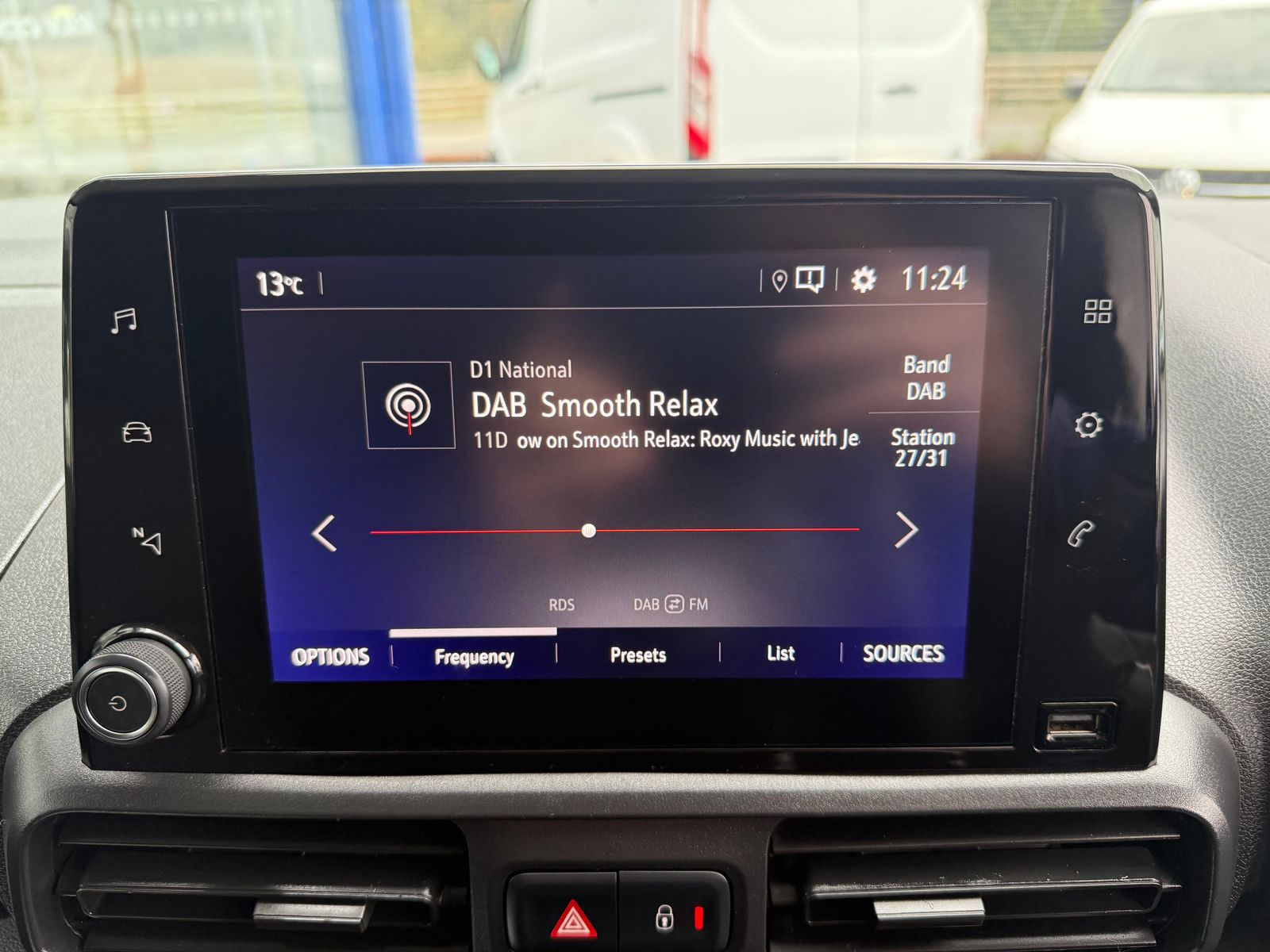 2020 Vauxhall Combo 1.5L Diesel Manual - Thumbnail 28