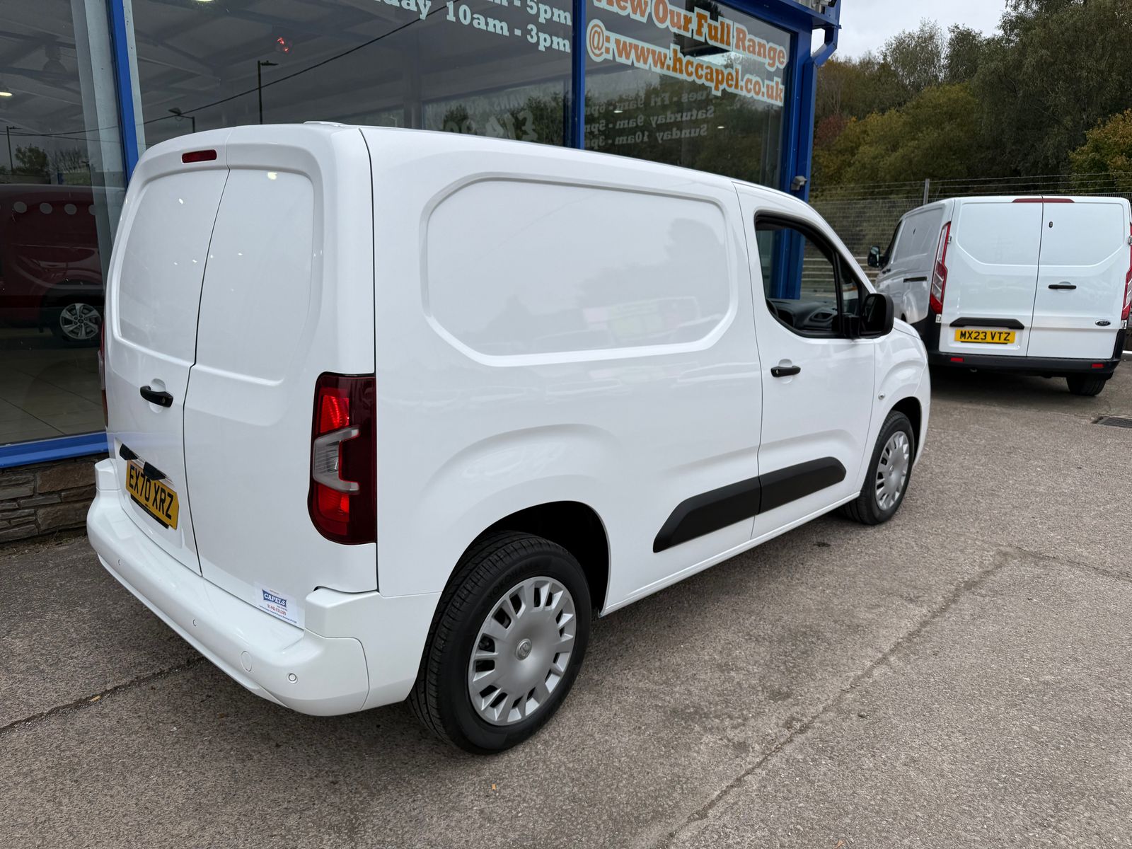 2020 Vauxhall Combo 1.5L Diesel Manual - Thumbnail 14