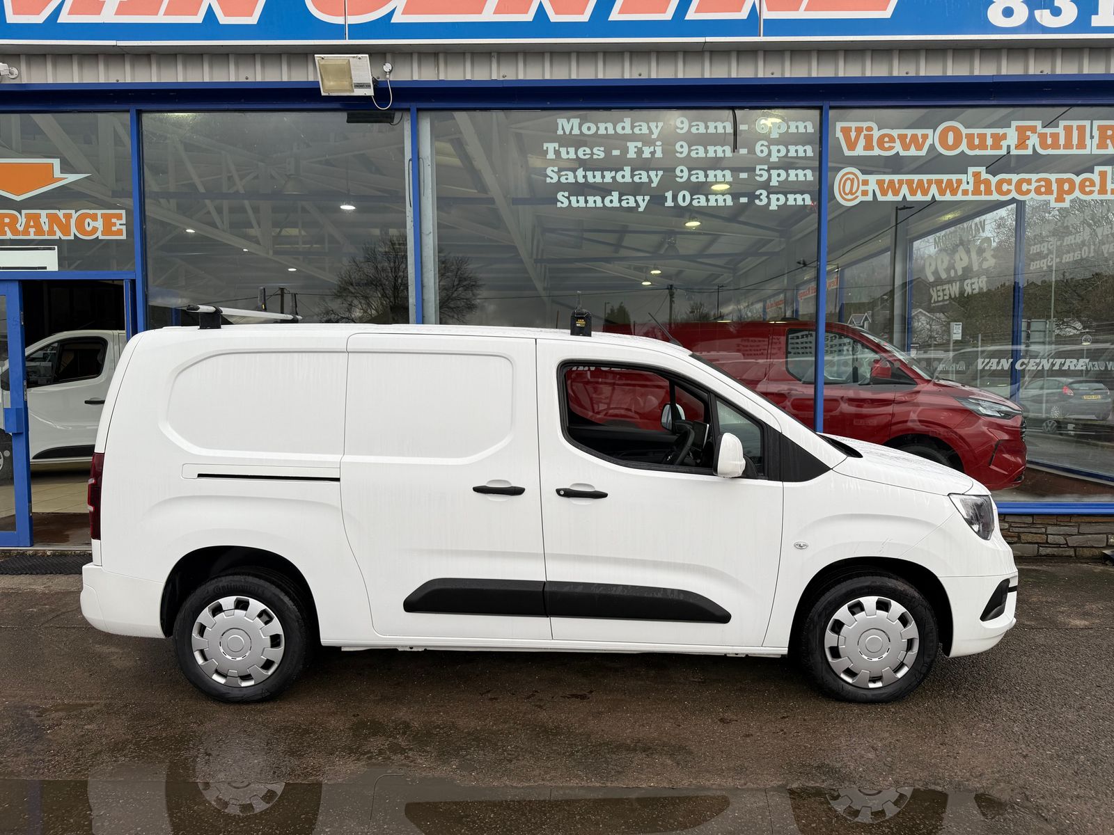 2020 Vauxhall Combo 1.5L Diesel Manual - Thumbnail 16