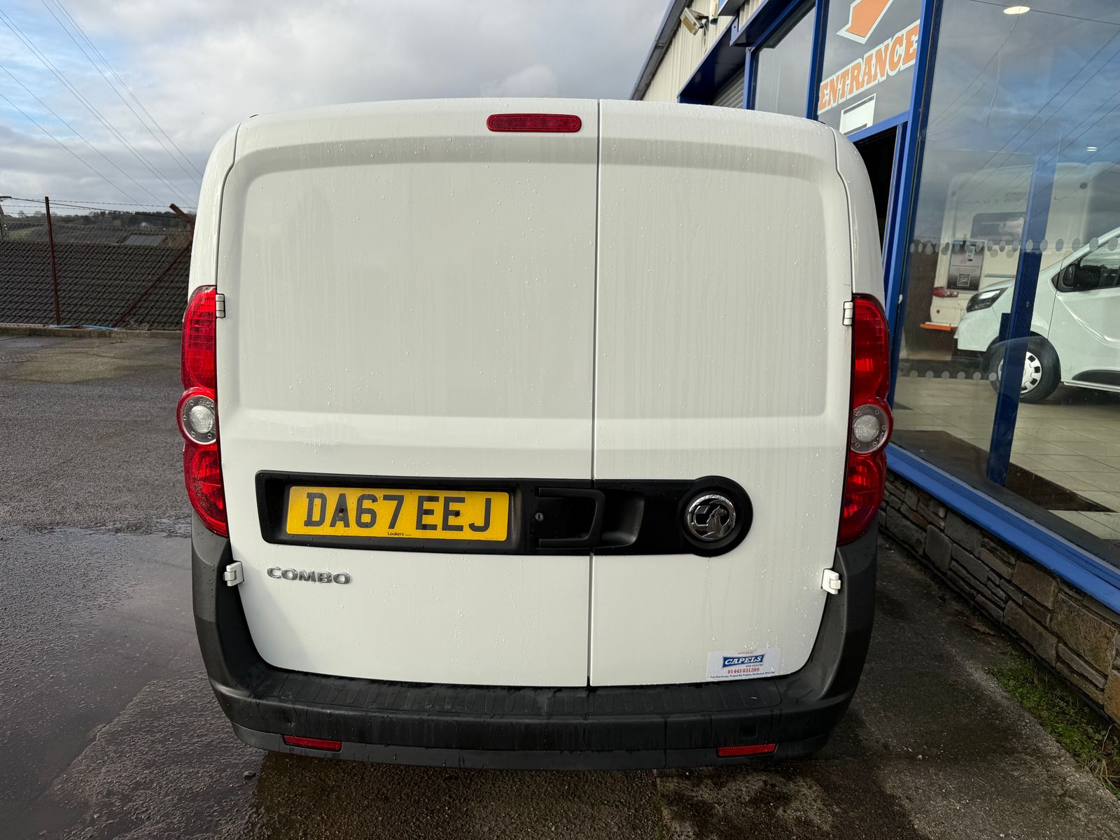 2017 VAUXHALL COMBO 1.25L Diesel Manual - 131k Miles - Thumbnail 12