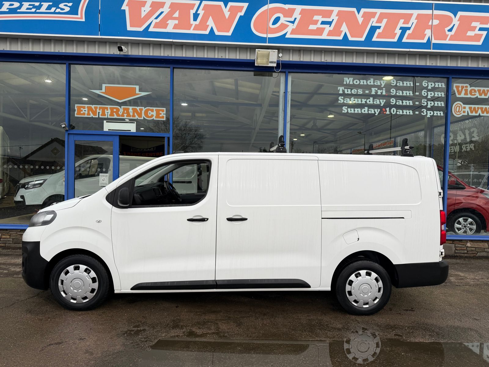 2022 Vauxhall Vivaro 2.0L Diesel Manual - 67,000 Miles - Thumbnail 8