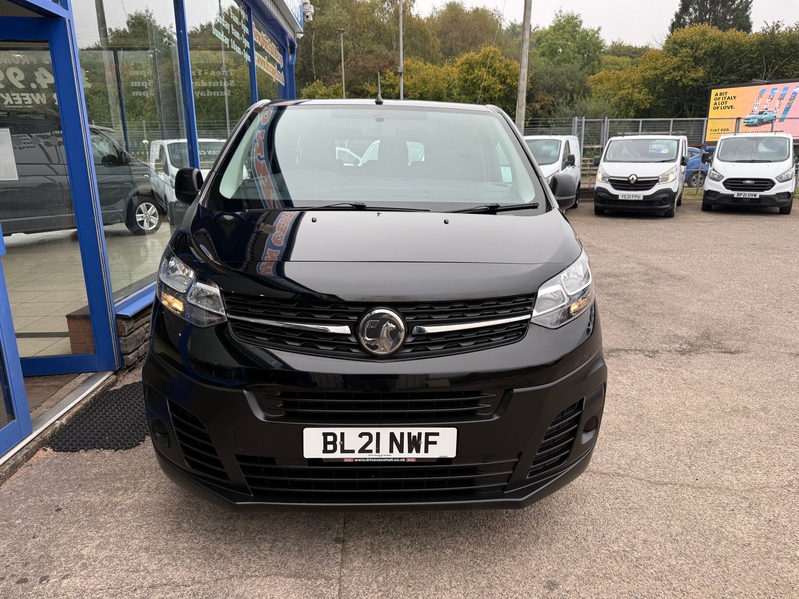 2021 Vauxhall Vivaro Life 1.5L Diesel Manual - Thumbnail 6