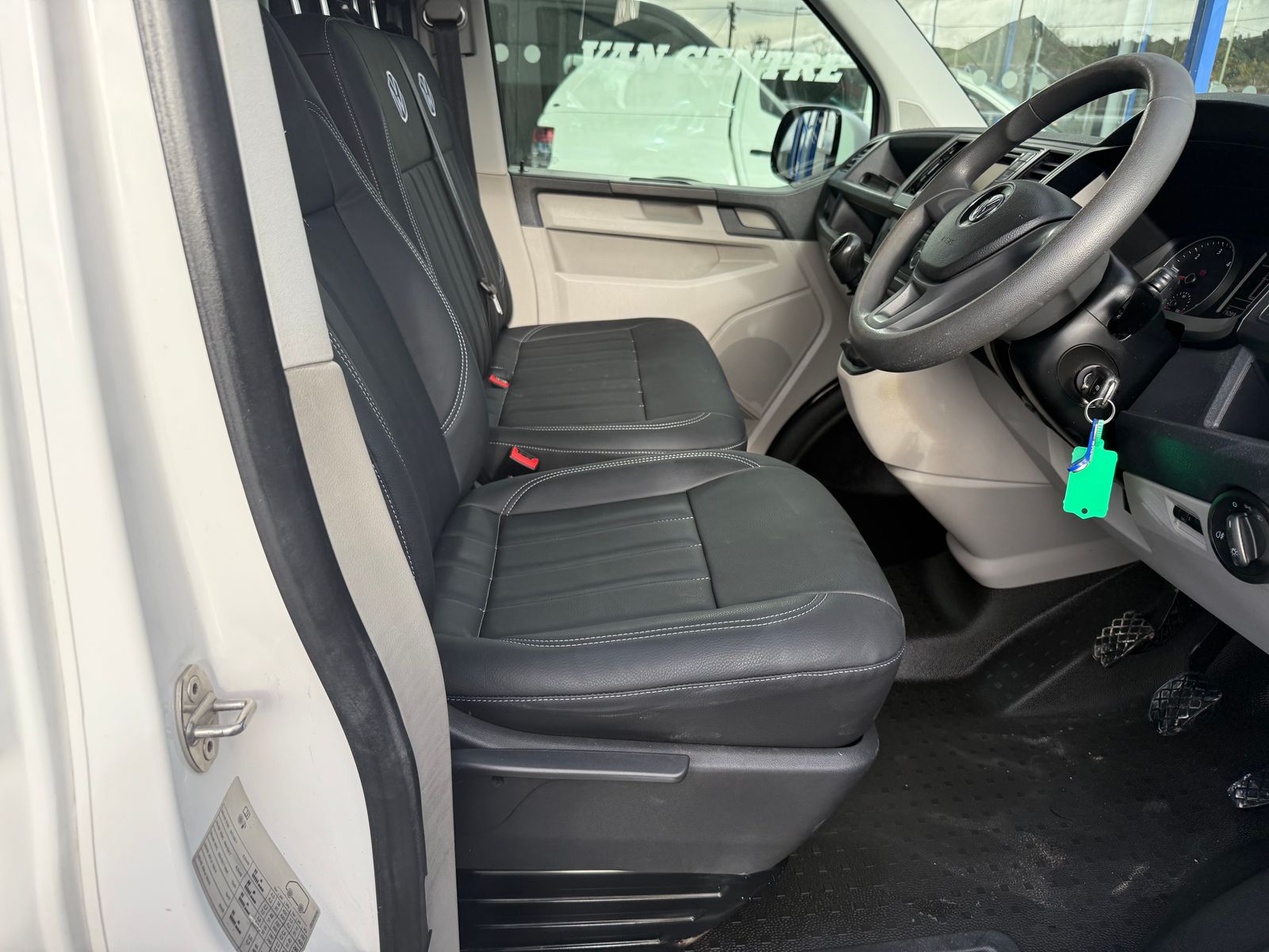 2018 Volkswagen Transporter 1.9L Diesel Manual - Thumbnail 28