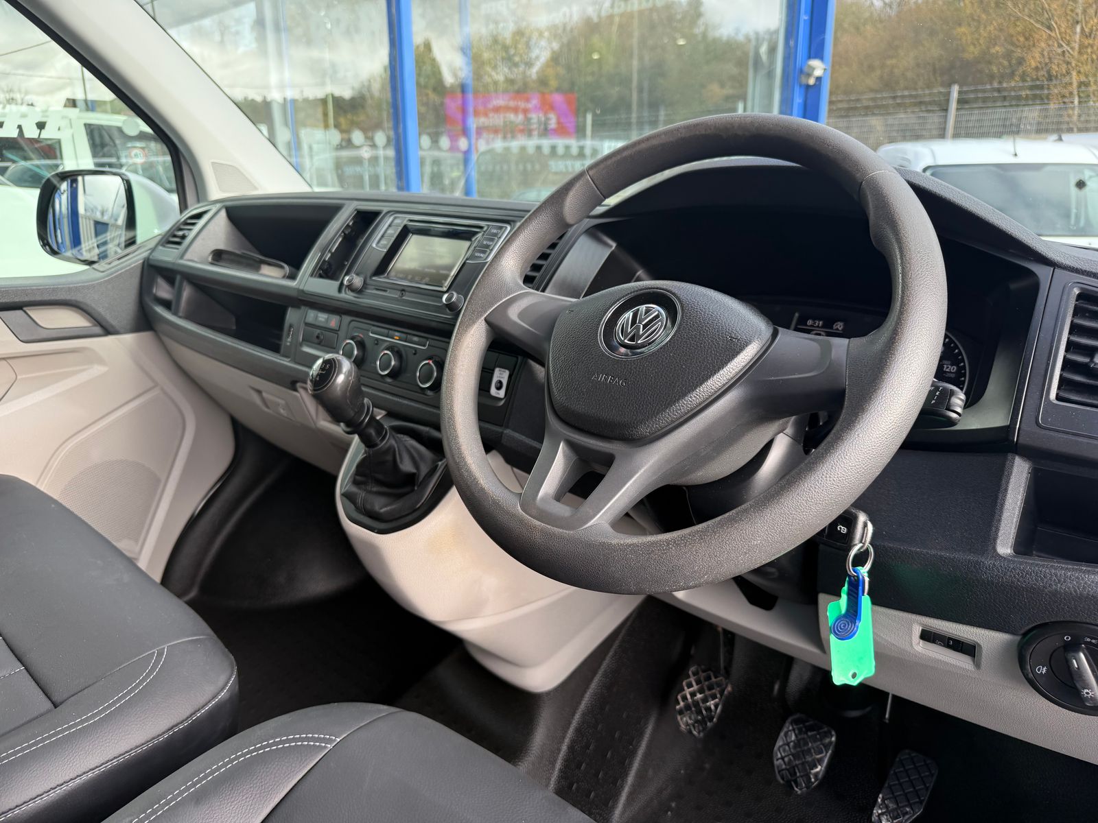 2018 Volkswagen Transporter 1.9L Diesel Manual - Thumbnail 30