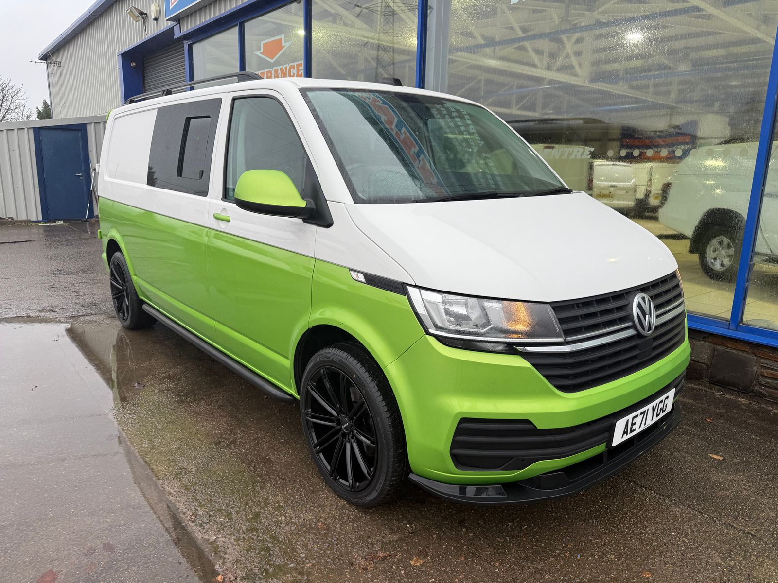 2021 Volkswagen Transporter 1.9L Diesel Manual - Thumbnail 18